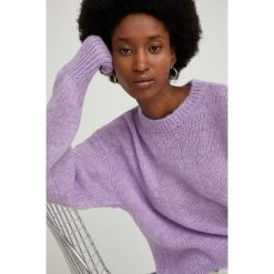 Answear Lab sweter z wełną damski kolor fioletowy. Fioletowe swetry Answear Lab, l, bez wzorów, z dzianiny, bez ramiączek. Za 169.99 zł.