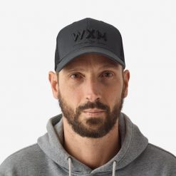 Czapka wędkarska z daszkiem Caperlan FC 500 Snapback WXM. Szare czapki z daszkiem CAPERLAN, bez wzorów, z bawełny, eleganckie. Za 54.99 zł.