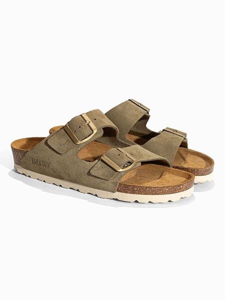 BACKSUN Skórzane klapki "Bali" w kolorze khaki rozmiar: 40. Brązowe klapki Backsun, bez wzorów, klasyczne, z otwartym noskiem, bez obcasa, bez zapięcia. Za 194.95 zł.