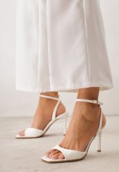 Białe Sandały na Szpilce VICES z Geometryczną Cholewką Charia. Białe sandały Born2be, bez wzorów, eleganckie, bez obcasa, na obcasie, bez zapięcia. Za 89.99 zł.