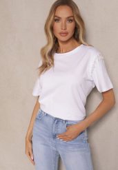 Biały T-shirt z Bawełny z Koralikami Vlerra. Białe t-shirty Renee, m, z aplikacjami, z bawełny, klasyczne, bez kołnierzyka, bez ramiączek. W wyprzedaży za 35.99 zł.