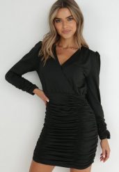 Czarna Sukienka Thaelolis. Czarne sukienki Born2be, l, bez wzorów, z satyny, wizytowe, bez kołnierzyka, bez ramiączek, mini, dopasowane. W wyprzedaży za 118.99 zł.