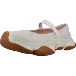 Sandały CAMPER GOBI HOUSTON KARST 2 Biały. Białe sandały Camper, bez wzorów, ze skóry, bez obcasa, bez zapięcia. Za 774.60 zł.