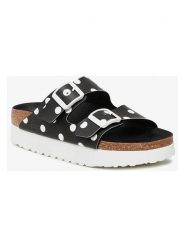 Birkenstock Klapki "Arizona" w kolorze czarno-białym rozmiar: 41. Białe klapki Birkenstock, bez wzorów, klasyczne, z otwartym noskiem, bez obcasa, bez zapięcia. Za 361.45 zł.