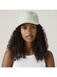 Levi's Czapka w kolorze miętowym rozmiar: onesize. Zielone czapki z daszkiem Levi's, bez wzorów, z bawełny. Za 110.81 zł.