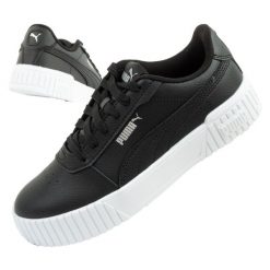 Buty trampki sportowe damskie Puma Carina 2.0. Czarne buty sportowe lifestyle Puma, bez wzorów, z materiału, sportowe, bez zapięcia. Za 205.00 zł.