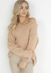 Jasnobeżowy Sweter z Wiskozy Oversize Yorate. Brązowe swetry Born2be, uniwersalny, bez wzorów, z bawełny, eleganckie, bez ramiączek. W wyprzedaży za 127.49 zł.