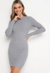 Szara Sukienka Mini z Prążkowanej Sweterkowej Dzianiny o Dopasowanym Fasonie Paulinma. Szare sukienki Born2be, bez wzorów, z bawełny, bez kołnierzyka, bez ramiączek, maxi, dopasowane. W wyprzedaży za 67.99 zł.