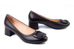 BIOECO BY ARKA 1033 2961+2763 czekolada, czółenka damskie. Brązowe czółenka Bioeco by Arka, bez wzorów, ze skóry, bez obcasa, na obcasie, bez zapięcia. Za 409.90 zł.