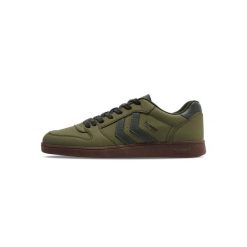 Buty halowe Hummel Perfekt SN. Zielone buty sportowe lifestyle Hummel, bez wzorów, sportowe, bez zapięcia. Za 236.50 zł.