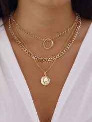 Nakkash Pozłacany naszyjnik z elementem ozdobnym rozmiar: onesize. Żółte naszyjniki Nakkash, z materiału, metalowe. Za 39.99 zł.