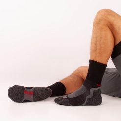 Skarpety turystyczne dla dorosłych Xtreme Wełna Merino 2-pak. Czarne skarpetki XTREME, bez wzorów, z wełny. Za 108.99 zł.