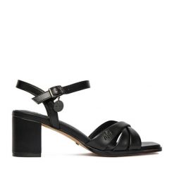 Sandały MEXX. Czarne sandały Mexx, bez wzorów, bez obcasa, na słupku, bez zapięcia. Za 329.99 zł.