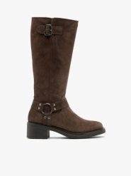 Brązowe kozaki biker boots ze skóry welurowej. Brązowe kozaki Brawo sp. z o.o., bez wzorów, ze skóry, bez obcasa, bez zapięcia. Za 699.99 zł.