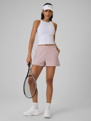 Spodenki dresowe damskie 4F 4FRSS26TSHOF0891. Czerwone szorty sportowe 4f, bez wzorów, z bawełny, trekkingowe. Za 69.99 zł.