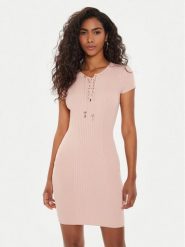 Guess Sukienka dzianinowa W4YK06 Z2V62 Różowy Bodycon Fit. Czerwone sukienki Guess, xxl, z aplikacjami, z dzianiny, bez kołnierzyka, bez ramiączek, bodycon. Za 299.99 zł.