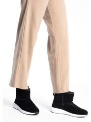 Gooce Skórzane botki zimowe "Patty" w kolorze czarnym rozmiar: 37. Czarne botki Gooce, bez wzorów, z wełny, bez obcasa, bez zapięcia. Za 173.99 zł.