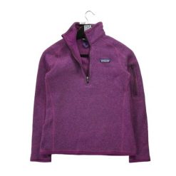 Second life - Lepszy Sweter Damski z Polarowym Kołnierzem - Jak nowy. Fioletowe swetry Patagonia, bez wzorów, z polaru, sportowe, bez ramiączek. Za 253.76 zł.