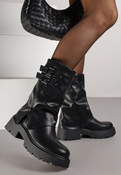 Czarne Botki Biker Boots VICES ze Sprzączkami i Cholewką Imitującą Nogawkę Anevita. Czarne botki Renee, bez wzorów, z jeansu, rockowe, bez obcasa, na płaskiej podeszwie, bez zapięcia. Za 159.99 zł.
