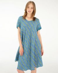 SUKIENKA W KOLOROWE PASKI. Niebieskie sukienki Unisono, l, bez wzorów, z bawełny, bez kołnierzyka, bez ramiączek, mini. Za 179.00 zł.