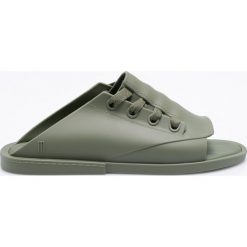 Melissa - Klapki Ulitsa Ad. Klapki marki NABAIJI. W wyprzedaży za 259.90 zł.
