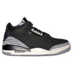 Buty Sportowe Air Jordan 3 Retro Off Noir. Czarne buty treningowe Jordan, bez wzorów, bez zapięcia. Za 1,059.99 zł.