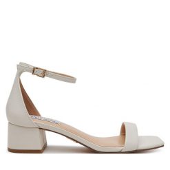 Sandały Steve Madden. Sandały Steve Madden, bez wzorów, bez obcasa, na słupku, bez zapięcia. Za 359.99 zł.