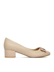 Lasocki Czółenka CEO-HMS19028-2 Beżowy. Brązowe czółenka Lasocki, bez wzorów, z materiału, bez obcasa, bez zapięcia. Za 199.99 zł.