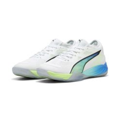 Buty do piłki ręcznej unisex Eliminate NITRO™ SQD 4 ENERGY PUMA. Białe buty sportowe lifestyle Puma, bez wzorów, bez zapięcia, do piłki ręcznej. Za 749.00 zł.