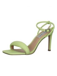 Steve Madden Sandały w kolorze zielonym rozmiar: 39. Zielone sandały Steve Madden, bez wzorów, z otwartym noskiem, bez obcasa, na koturnie, bez zapięcia. Za 190.97 zł.