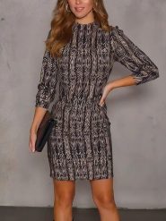 Milan Kiss Sukienka w kolorze brązowym rozmiar: M. Brązowe sukienki Milan Kiss, m, bez wzorów, bez kołnierzyka, bez ramiączek, mini. Za 152.99 zł.