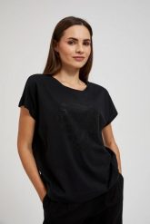 Bluzka z aplikacją czarna. Czarne bluzki MOODO, xs, z aplikacjami, bez kołnierzyka, bez ramiączek. W wyprzedaży za 34.99 zł.