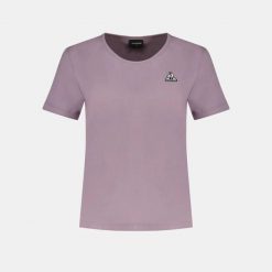 Koszulka damska Le Coq Sportif Contemporain SP N°1. Fioletowe t-shirty sportowe Le Coq Sportif, s, bez wzorów, z materiału, bez ramiączek. Za 149.50 zł.