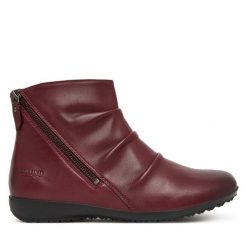 Botki Josef Seibel. Czerwone botki Josef Seibel, bez wzorów, bez obcasa, na płaskiej podeszwie, bez zapięcia. Za 449.99 zł.