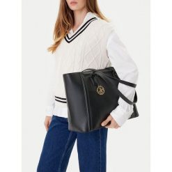 Torebka Beverly Hills Polo Club. Czarne shopper bag Beverly Hills Polo Club, bez wzorów, bez dodatków. Za 229.99 zł.