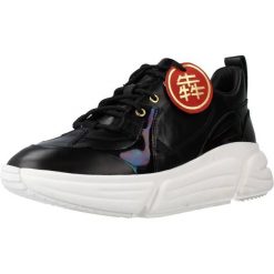 Buty CLARKS TRICOMET LACE Czarny. Czarne buty trekkingowe Clarks, ze skóry, bez zapięcia. Za 282.99 zł.