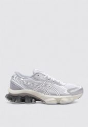 Buty ASICS GEL-KINETIC FLUENT Białe/Srebrne. Szare buty do biegania ASICS, bez wzorów, z materiału, bez zapięcia, do biegania. Za 733.40 zł.