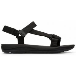 Sandały CAMPER 112003 Czarny. Czarne sandały Camper, bez wzorów, sportowe, bez obcasa, bez zapięcia. Za 249.99 zł.