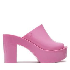 Klapki Melissa. Czerwone klapki Melissa, bez wzorów, bez obcasa, bez zapięcia. Za 399.99 zł.