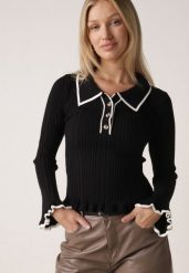 Czarny Sweter z Wiskozą w Stylu Retro z Kołnierzykiem i Guzikami Sarrise. Czarne swetry Born2be, s, z aplikacjami, z dzianiny, biznesowe, bez ramiączek. Za 99.99 zł.