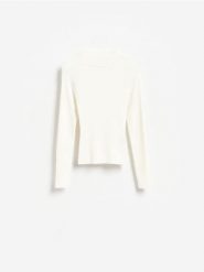 Sweter z dodatkiem wiskozy - kremowy. Białe swetry Reserved, l, bez wzorów, z bawełny, bez ramiączek. Za 109.99 zł.