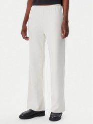 Calvin Klein Jeans Spodnie dresowe J20J225537 Écru Straight Fit. Spodnie dresowe Calvin Klein Jeans, bez wzorów, z bawełny. Za 229.99 zł.