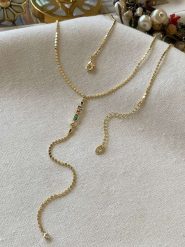 Luseera Pozłacany naszyjnik z kryształami - dł. 45 cm rozmiar: onesize. Żółte naszyjniki Luseera, z materiału, z kryształem, pozłacane. Za 43.99 zł.