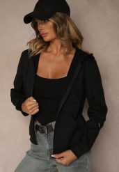 Czarna Bluza Rozpinana z Bawełną i Kapturem Ozdobiona Sznurkami Ivila. Czarne bluzy Renee, l, bez wzorów, z bawełny, sportowe, bez ramiączek. Za 49.99 zł.