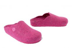 DR. BRINKMANN 320201-43 pink, kapcie damskie. Czerwone kapcie Dr. Brinkmann, bez wzorów. Za 204.90 zł.