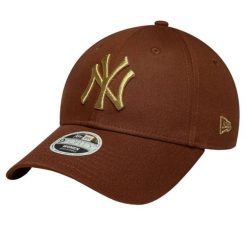 Czapka z daszkiem damska Wmns Metallic Logo 9FORTY New York Yankees Cap. Brązowe czapki z daszkiem New Era, bez wzorów, z bawełny, sportowe. Za 119.99 zł.