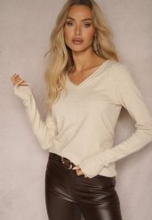 Beżowy Sweter z Dodatkiem Kaszmiru o Klasycznym Kroju Taianne. Brązowe swetry Renee, bez wzorów, z kaszmiru, casualowe, bez ramiączek. Za 79.99 zł.