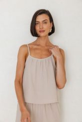 TOP BELLA PIASKOWY S - Flawless. Topy Flawless, s, bez wzorów, ze skóry, bez kołnierzyka, bez ramiączek. Za 229.00 zł.