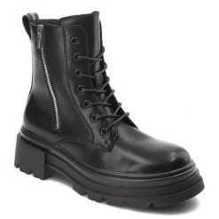 Czarne Botki Big Star Ocieplane Obuwie Damskie. Czarne botki BIG STAR, bez wzorów, ze skóry, klasyczne, bez obcasa, bez zapięcia. Za 249.00 zł.