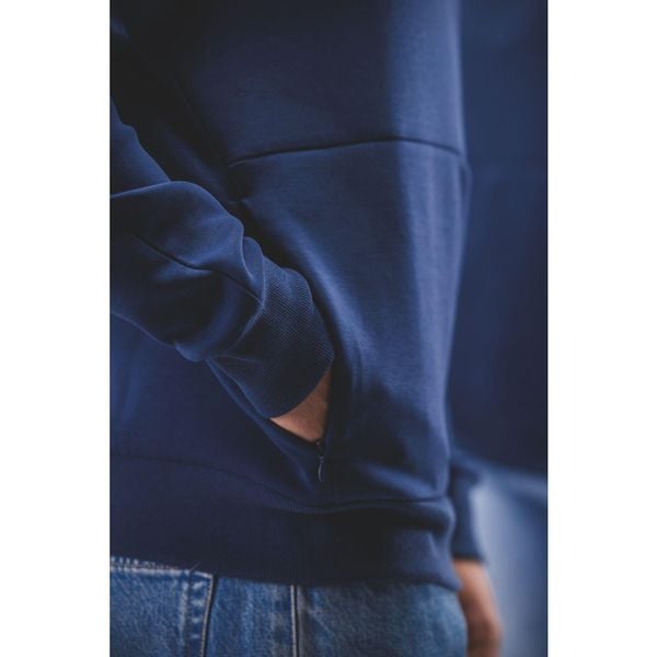 Bluza Erima Premia niebieska. Niebieskie bluzy Erima, m, bez wzorów, z materiału, eleganckie, bez ramiączek, bez kaptura. Za 269.00 zł.